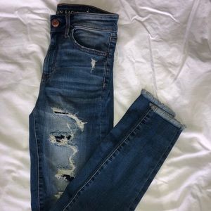Hi-Rise American Eagle Jeggings